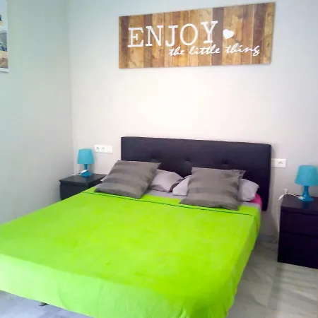 Enjoy Apart Centro Y Playa Frailes Apartment Malaga